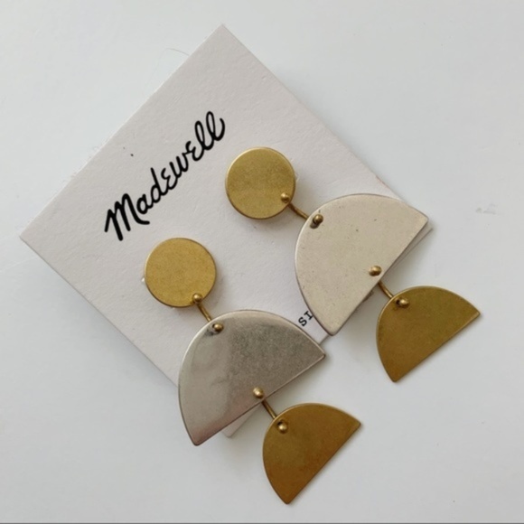 MADEWELL | Sculpture Earrings - Picture 5 of 5